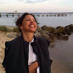 Meet your Posher, Joy